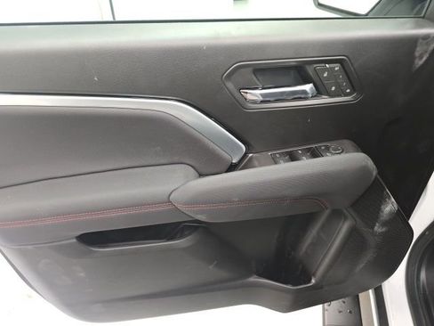 New 2026 Chevrolet Colorado Z71 w/ Technology Package image 18