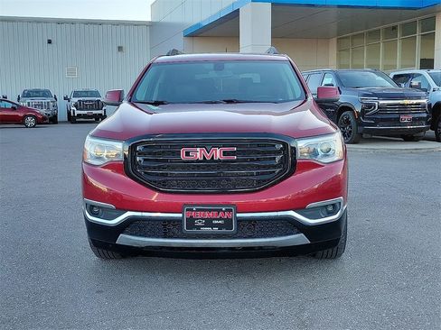Used 2019 GMC Acadia SLT w/ LPO, Black Accent Package image 3