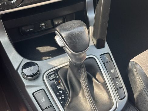 Used 2021 Kia Seltos S AWD/4WD image 22