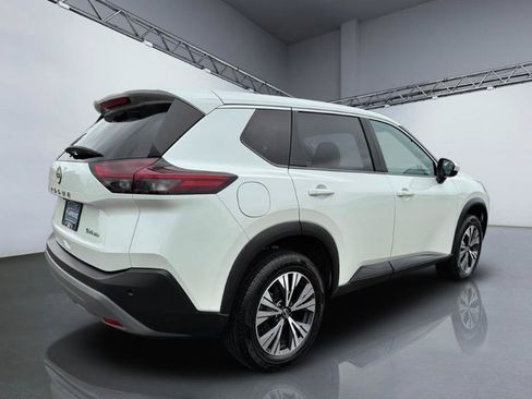 Used 2023 Nissan Rogue SV AWD/4WD image 7