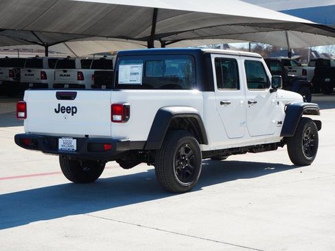 New 2026 Jeep Gladiator Sport image 4