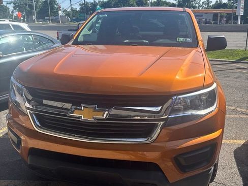 Used 2017 Chevrolet Colorado W/T AWD/4WD image 1