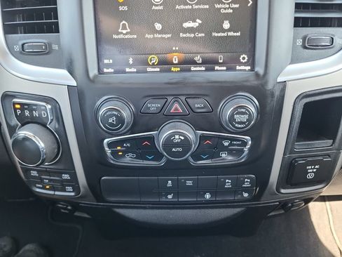 Used 2018 RAM 1500 Big Horn AWD/4WD image 23