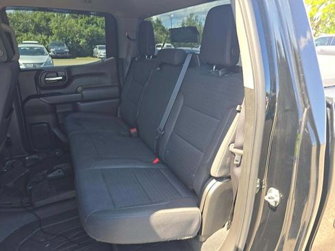 Used 2022 Chevrolet Silverado 1500 Custom w/ LPO, Dark Essentials Package AWD/4WD image 5