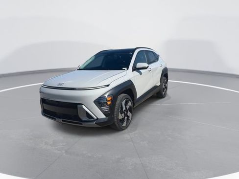 Used 2024 Hyundai Kona Limited image 4