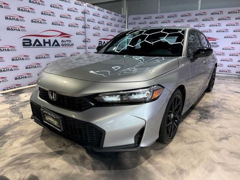 Used 2025 Honda Civic Sport image 2
