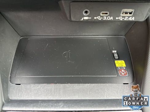 Certified 2025 Subaru Forester Limited image 26