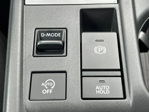 New 2026 Nissan Sentra SV w/ Floor Mat Package FWD image 28