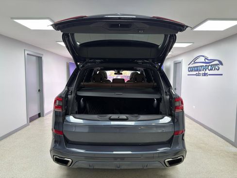 Used 2021 BMW X5 M50i AWD/4WD image 35