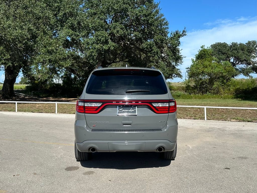 Used 2024 Dodge Durango GT AWD/4WD image 6