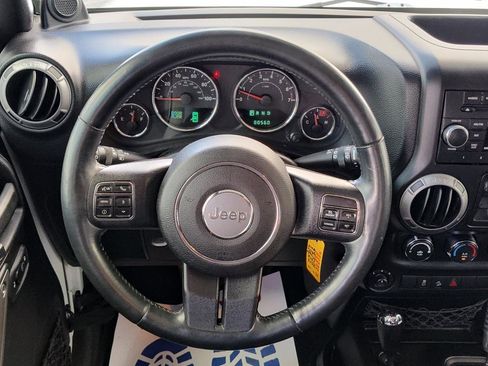 Used 2013 Jeep Wrangler Unlimited Sport AWD/4WD image 17