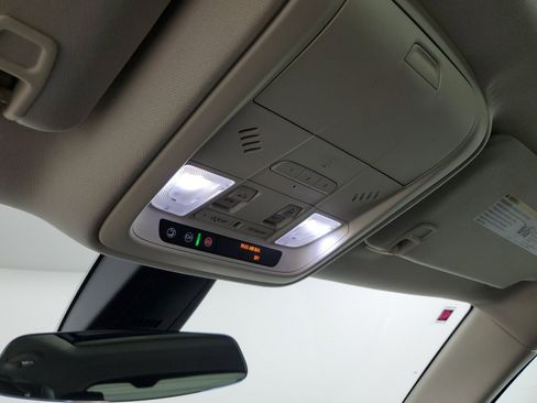 Used 2017 Cadillac XT5 Luxury w/ Driver Awareness Package image 44