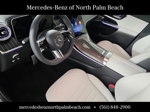 New 2026 Mercedes-Benz GLC 300 image 7