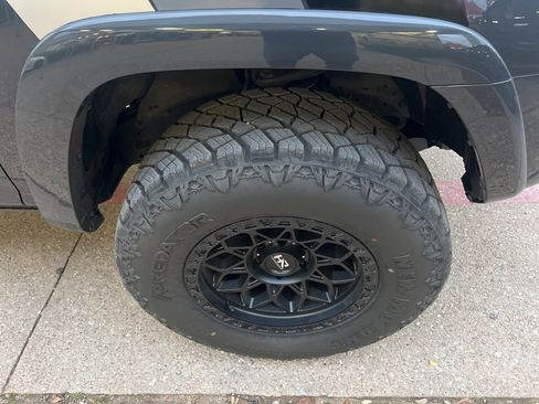 Used 2024 Toyota 4Runner SR5 image 20