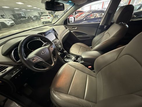 Used 2016 Hyundai Santa Fe Sport 2.0T w/ Option Group 05 AWD/4WD image 15