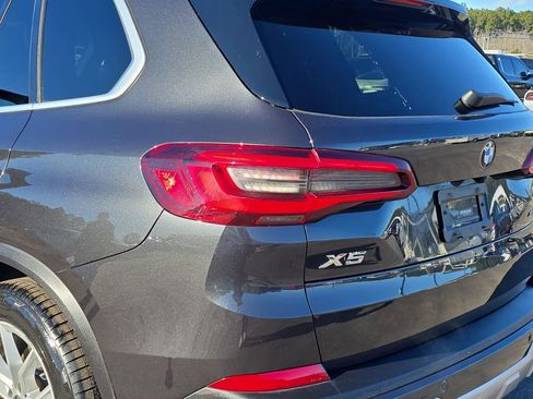 Used 2023 BMW X5 xDrive40i w/ Premium Package image 39