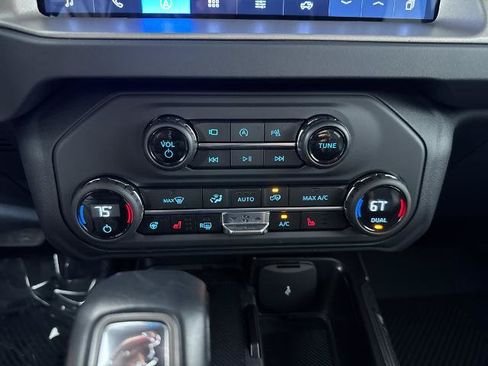 Certified 2025 Ford Bronco Outer Banks AWD/4WD image 22