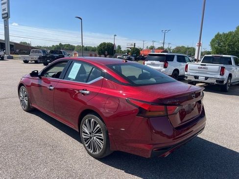 Used 2024 Nissan Altima 2.5 SL AWD/4WD image 4