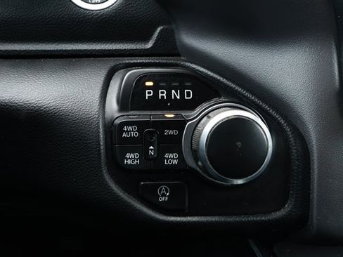 Used 2022 RAM 1500 Big Horn AWD/4WD image 16