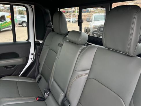 New 2026 Jeep Gladiator Mojave AWD/4WD image 20
