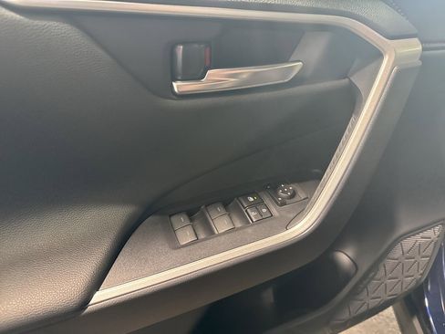 Used 2025 Toyota RAV4 XSE image 34