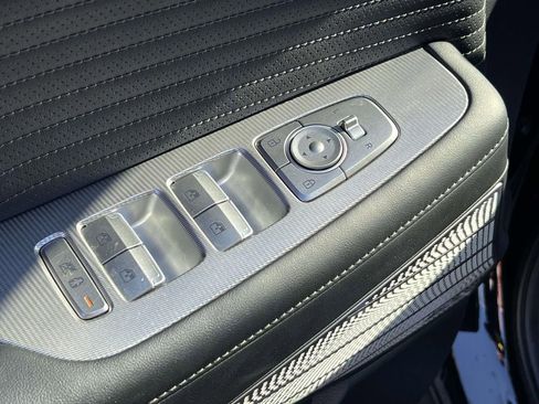 Used 2024 Hyundai Palisade Calligraphy AWD/4WD image 18