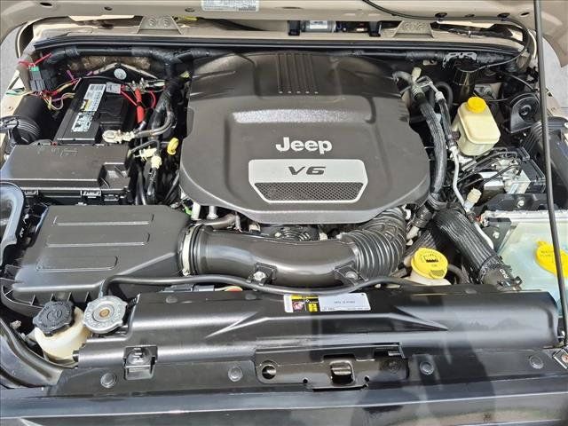 Used 2016 Jeep Wrangler Unlimited Sport w/ Quick Order Package 24S AWD/4WD image 26