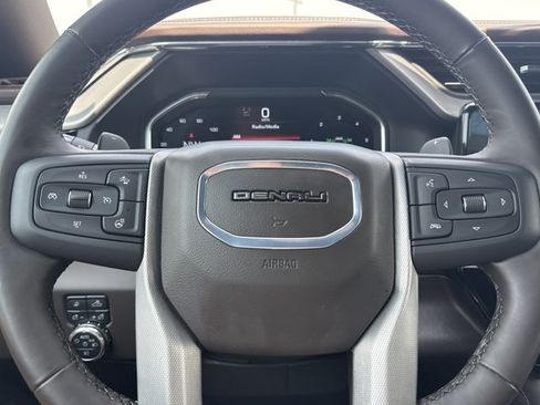 Used 2024 GMC Sierra 1500 Denali w/ Denali Reserve Package AWD/4WD image 24