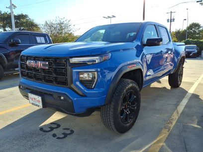 Used 2025 GMC Canyon Elevation w/ Convenience Package