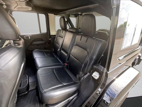 Used 2024 Jeep Wrangler High Altitude image 23