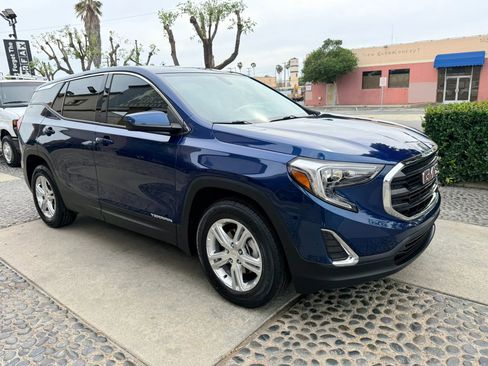 Used 2019 GMC Terrain SLE FWD image 3