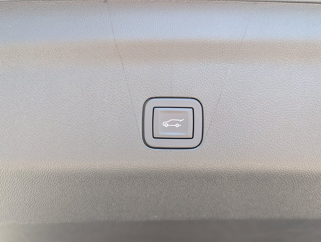 New 2026 Chevrolet Tahoe High Country RWD image 38