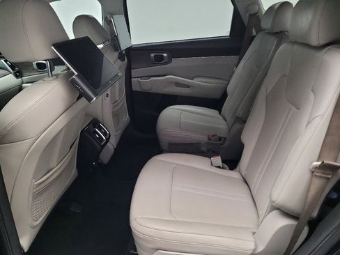 Used 2022 Kia Sorento X-Line EX image 18