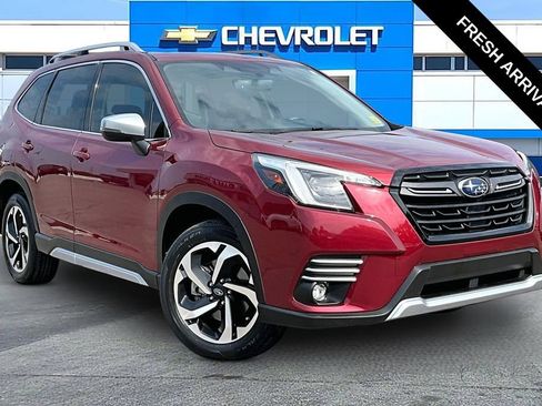 Used 2024 Subaru Forester Touring w/ Convenience Package AWD/4WD image 1