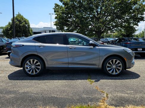 New 2026 Buick Envista Avenir FWD image 7