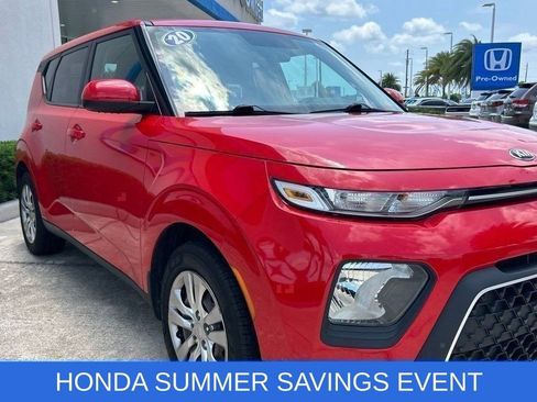 Used 2020 Kia Soul LX FWD image 3