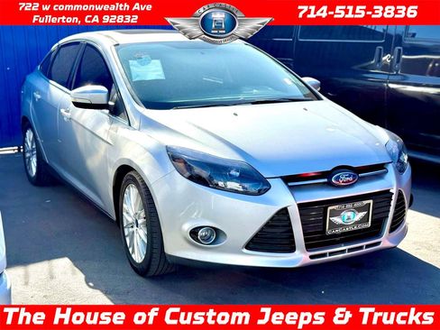 Used 2014 Ford Focus Titanium image 1