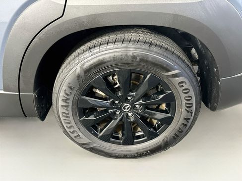 Used 2025 MAZDA CX-50 AWD 2.5 S w/ Premium Package image 11