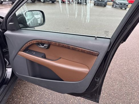 Used 2016 Volvo XC70 T5 Premier image 26