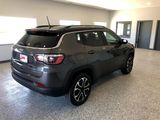 Used 2022 Jeep Compass Limited image 3