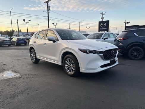 Certified 2024 MAZDA CX-5 AWD 2.5 S w/ Preferred Package image 2