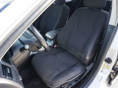 Used 2010 Ford Fusion Hybrid FWD image 11
