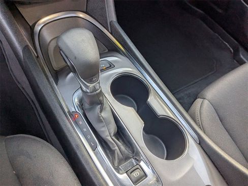 Certified 2024 Chevrolet Malibu LT image 24