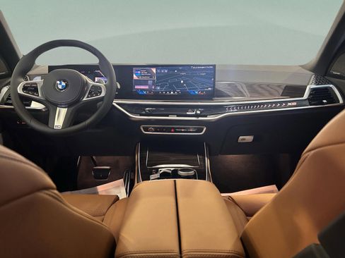 Used 2026 BMW X5 xDrive40i image 8