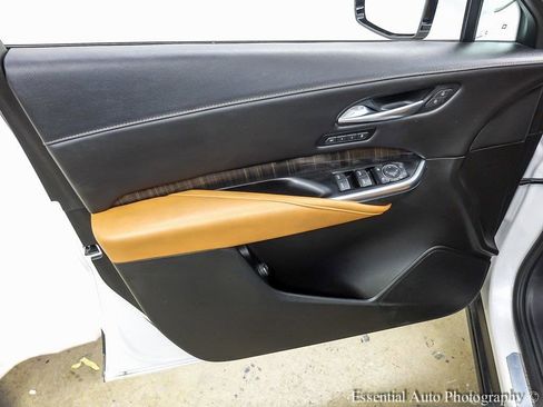 Used 2022 Cadillac XT4 Premium Luxury w/ Enhanced Visibility Package image 20