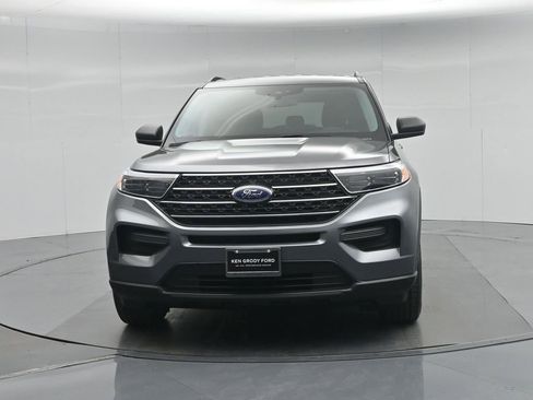 Certified 2023 Ford Explorer XLT RWD image 27
