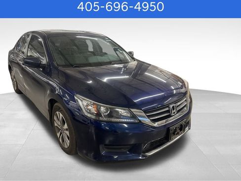 Used 2013 Honda Accord LX image 2