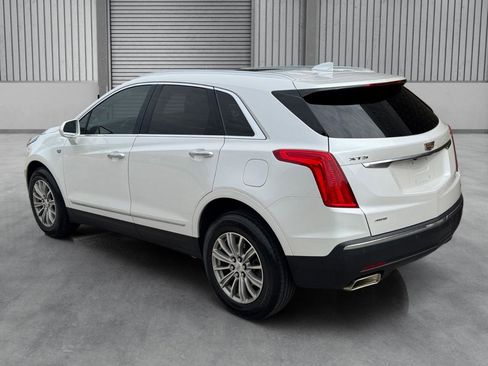 Used 2017 Cadillac XT5 Luxury w/ Driver Awareness Package AWD/4WD image 32