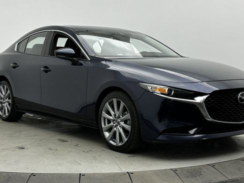 Used 2023 MAZDA MAZDA3 s image 3