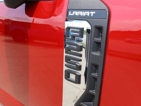 Certified 2023 Ford F250 Lariat w/ Chrome Package AWD/4WD image 10